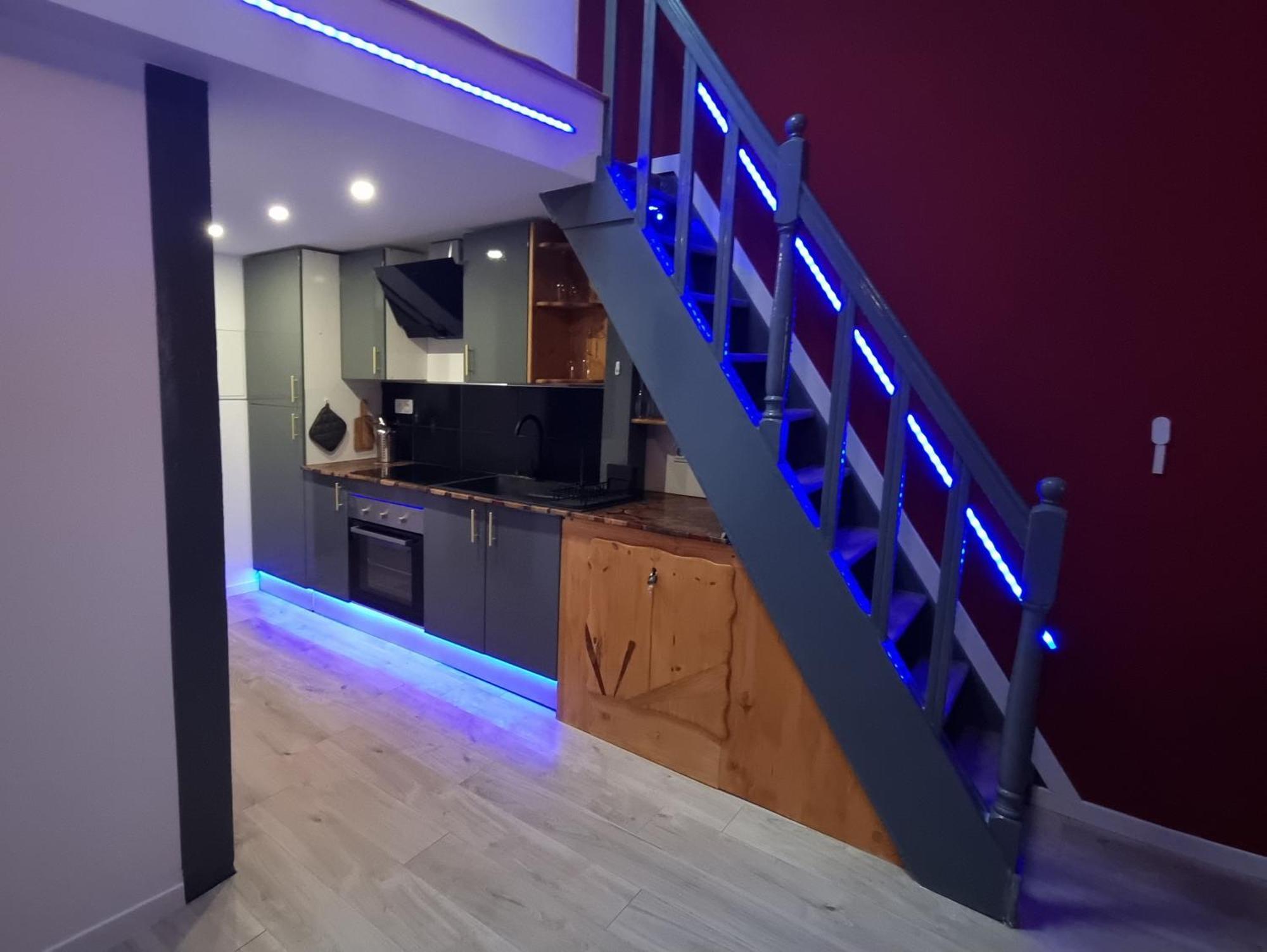 Appartement Romantique Climatise Belorizon - 30 Min De La Mer Pignans Екстериор снимка